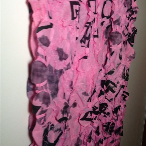 Pink Ruffled Scarf - Picture 2 of 5